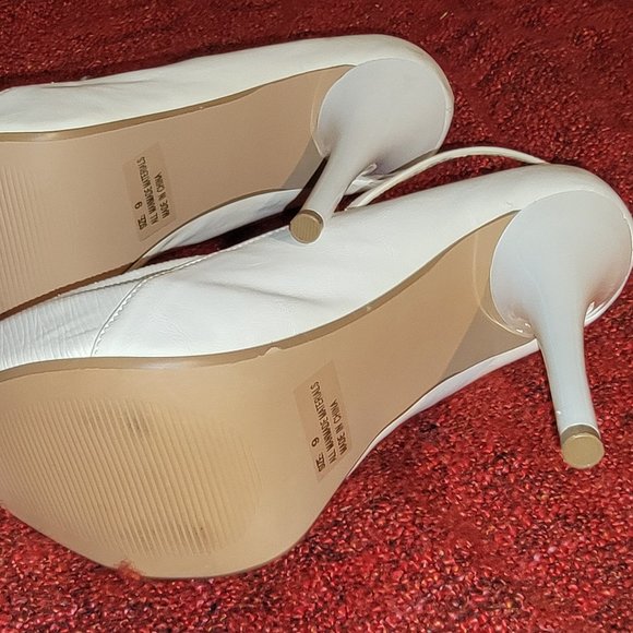 Qupid Mary Jane Peep Toe Heel - Picture 4 of 16